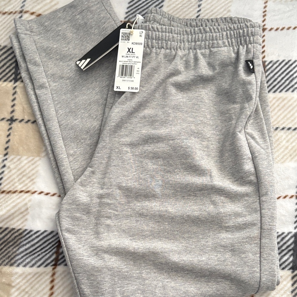 Adidas Women’s pants Multi Sport Size XLarge Heather Gray